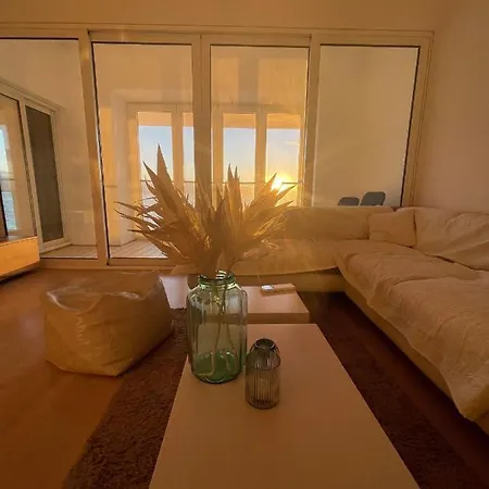 First Row To The Sea Апартаменти Опатія