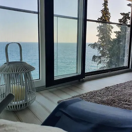 First Row To The Sea *