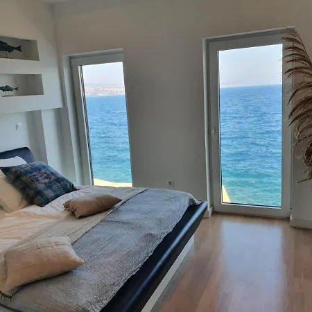 First Row To The Sea