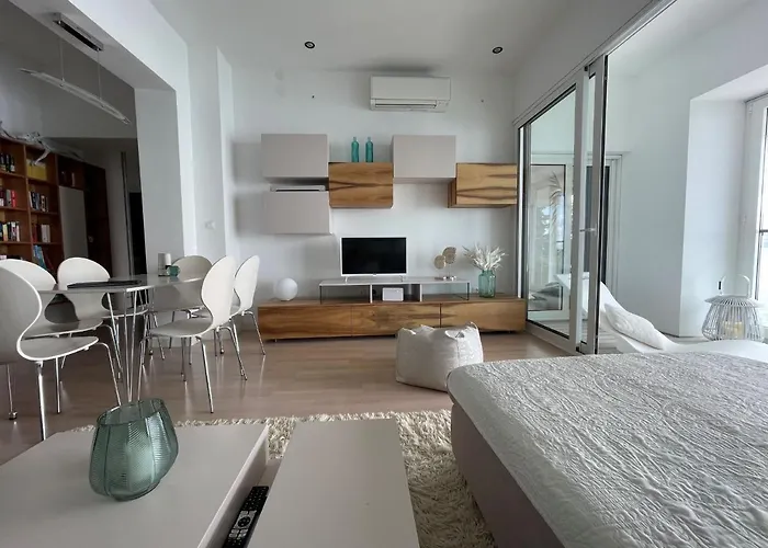 Apartman First Row To The Sea Opatija